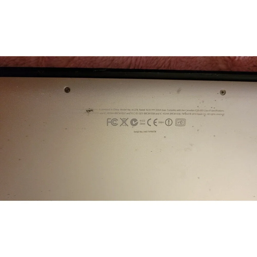 Apple MacBook Clearance Lot – A1466 & A1278 (Heavy Damage/For Parts)